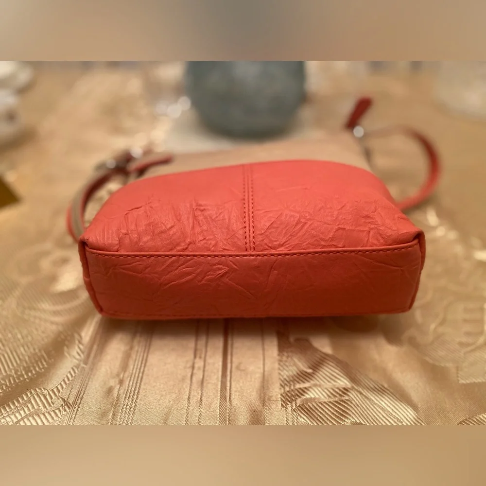 Stone Mountain leather beige and pink leather